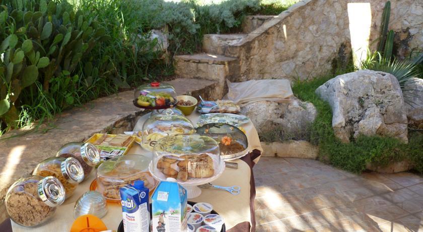 Pozzillo San Rocco Bed & Breakfast Arnesano ภายนอก รูปภาพ