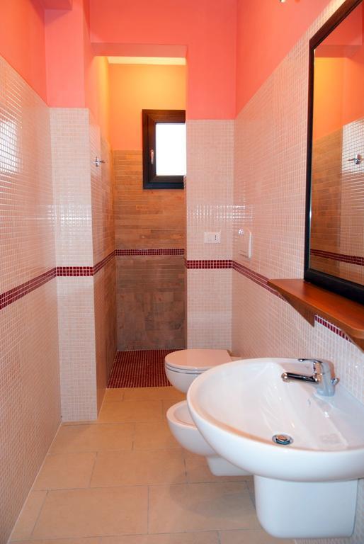 Pozzillo San Rocco Bed & Breakfast Arnesano ห้อง รูปภาพ